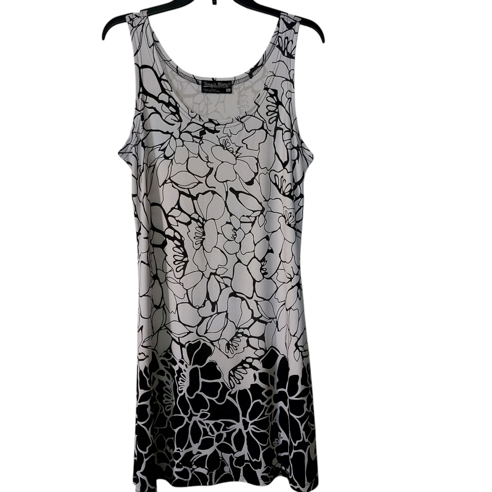 Tango Mango Ombre Black and White Floral Dress L Like New